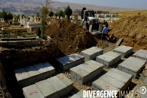 L Histoire disparaît, Hasankeyf, une ancienne ville de 12 000 ans en Turquie. History disappears,ÊHasankeyf, a 12,000 years old ancient town in Turkey.