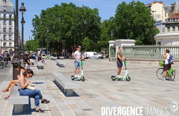 Amenagement et circulation place de la Bastille