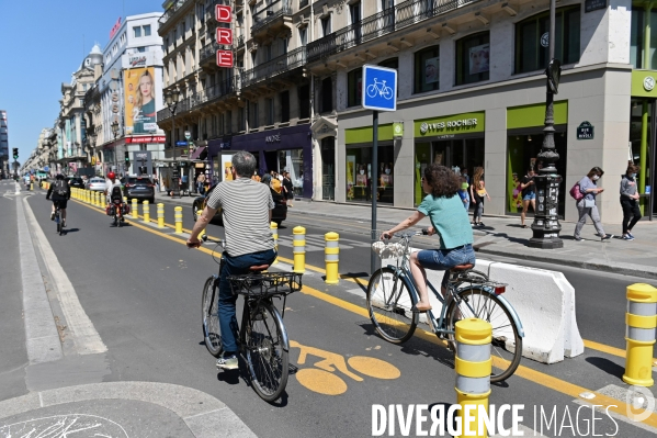 Piste cyclable rue de rivoli