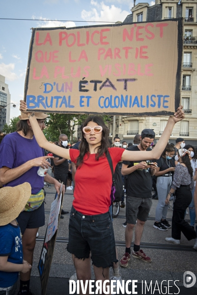 A Paris, manifestation massive en mémoire d Adama Traoré et George Floyd