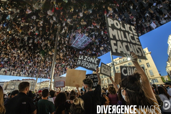 Manifestation contre la violence policière aux Etats-Unis... à Marseille