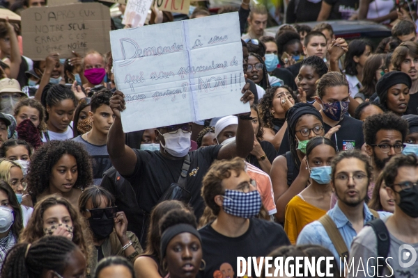 Manifestation contre la violence policière aux Etats-Unis... à Marseille