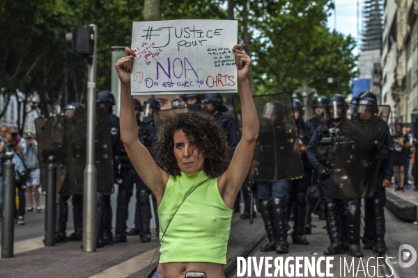 Manifestation contre la violence policière aux Etats-Unis... à Marseille