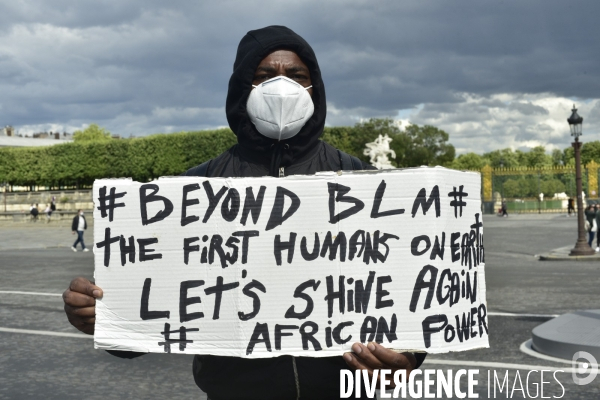 Hommage à George Floyd et Adama Traoré : manifestation contre le racisme et les violences policières. Tribute to George Floyd and Adama Traoré: demonstration against racism and police violence.