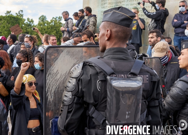 Rassemblement contre les violences et le racisme de la police