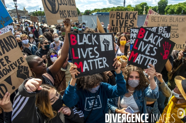 Rassemblement conte les violences policières, place de la Concorde.