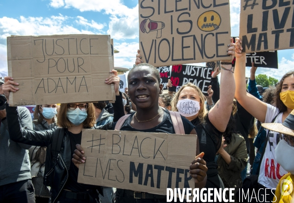 Rassemblement conte les violences policières, place de la Concorde.