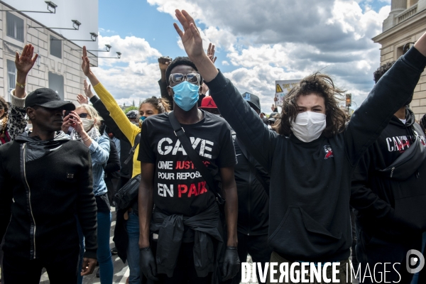 Rassemblement conte les violences policières, place de la Concorde.