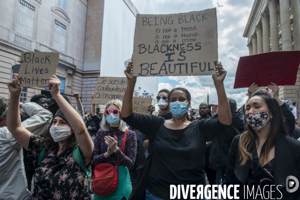 Rassemblement conte les violences policières, place de la Concorde.