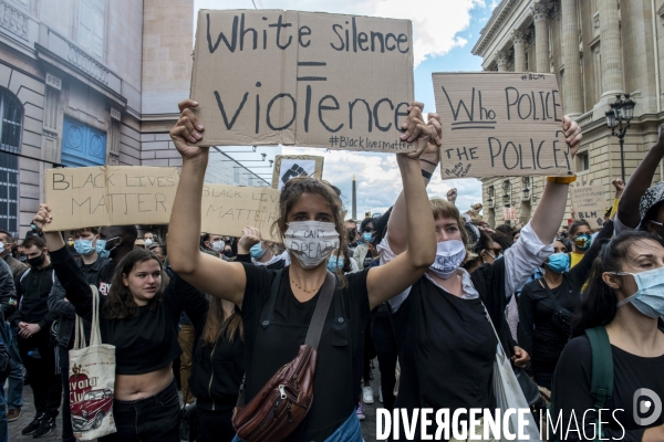 Rassemblement conte les violences policières, place de la Concorde.