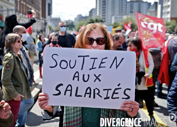 Manifestation contre la fermeture de l usine renault de Choisy le roi