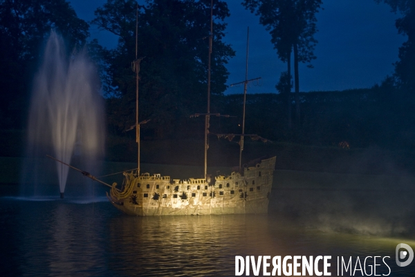 Chateau de versailles/grandes eaux nocturnes