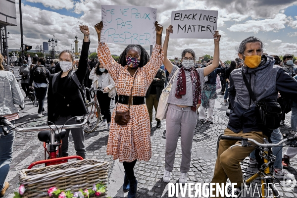 Manifestation Black Lives Matter contre le racisme et les violences policieres