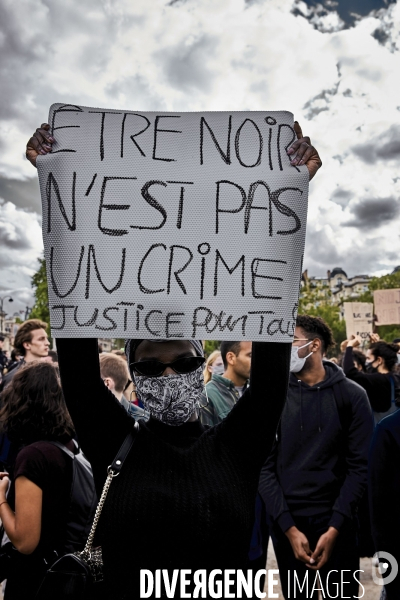 Manifestation Black Lives Matter contre le racisme et les violences policieres