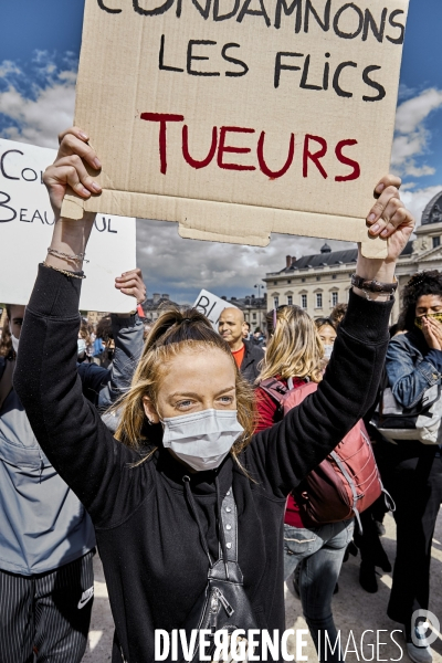 Manifestation Black Lives Matter contre le racisme et les violences policieres