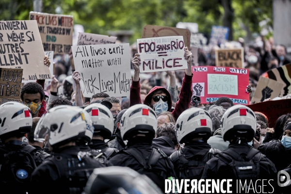 Manifestation Black Lives Matter contre le racisme et les violences policieres