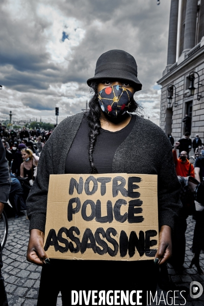 Manifestation Black Lives Matter contre le racisme et les violences policieres