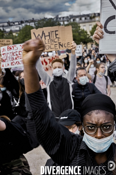 Manifestation Black Lives Matter contre le racisme et les violences policieres