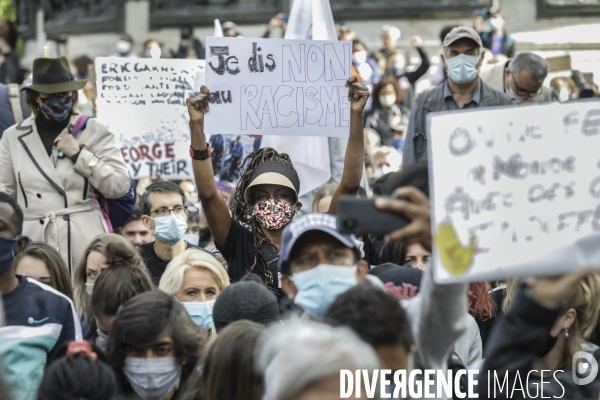 Rassemblement en hommage à George FLOYD.