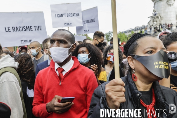 Rassemblement en hommage à George FLOYD.