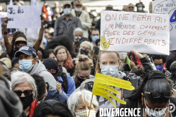 Rassemblement en hommage à George FLOYD.