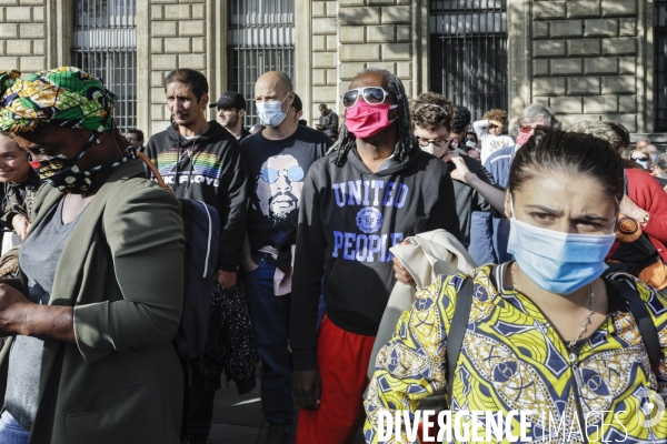 Rassemblement en hommage à George FLOYD.