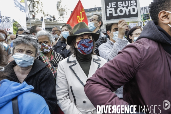 Rassemblement en hommage à George FLOYD.