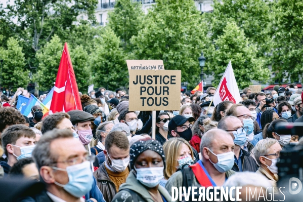 Hommage à George Floyd place de la République.