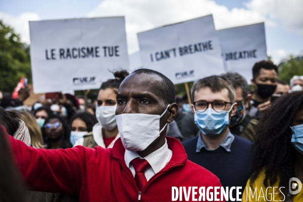 Rassemblement a l appel de sos racisme en hommage a george floyd.