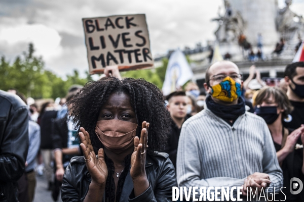 Rassemblement a l appel de sos racisme en hommage a george floyd.