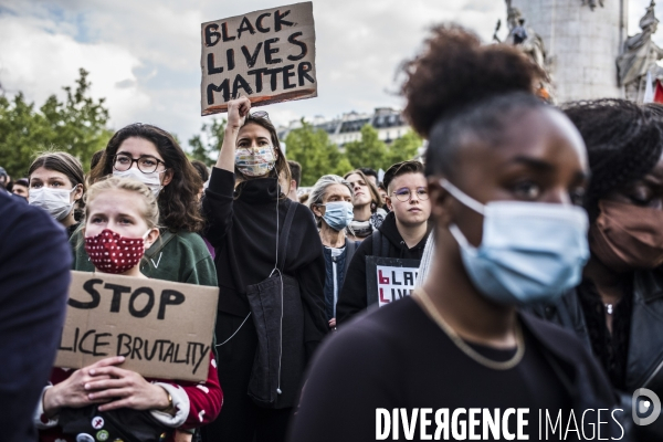 Rassemblement a l appel de sos racisme en hommage a george floyd.