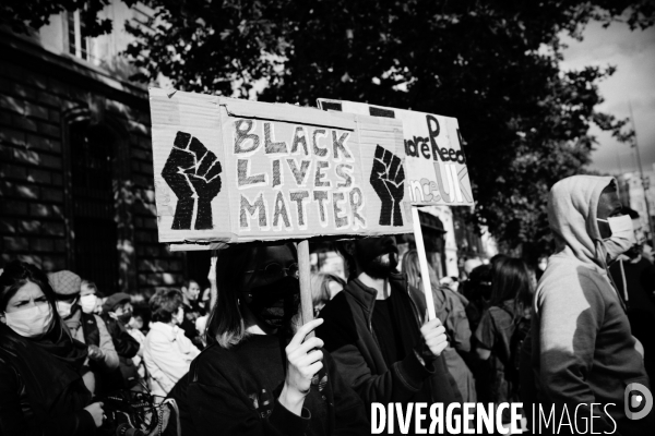 Hommage à George Floyd organisé Place de la République à Paris à l appel de SOS Racisme