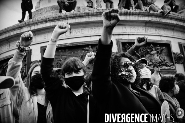 Hommage à George Floyd organisé Place de la République à Paris à l appel de SOS Racisme