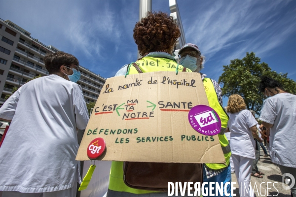 «Les jeudis de la colère» du personnel hospitalier de Marseille