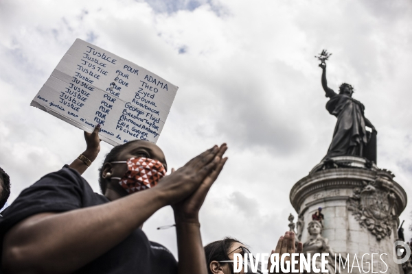 Rassemblement contre les violences policieres en hommage a adama traore.