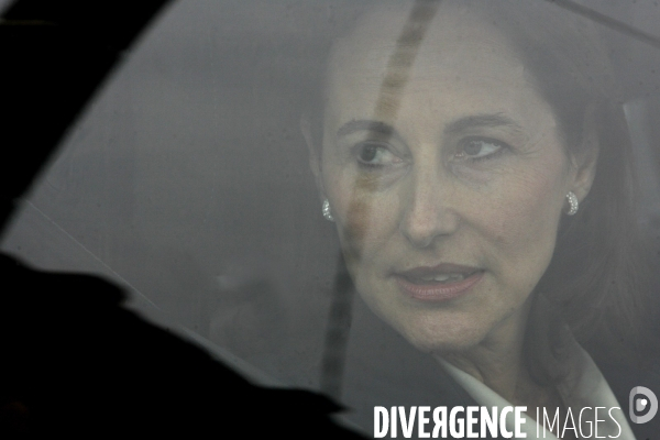 Segolene royal: deplacement en region centre auvergne, gueret, clermont-ferrand. visite d entreprises et rencontre avec la population.