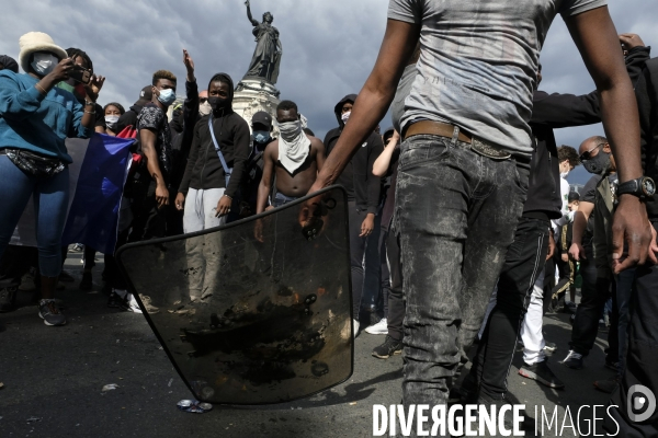 Manifestation contre la violence policière et anti raciste. Protest against police brutality and and Anti racist.