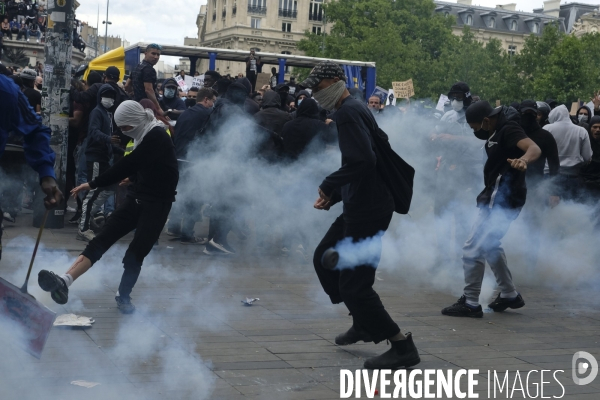 Manifestation contre la violence policière et anti raciste. Protest against police brutality and and Anti racist.