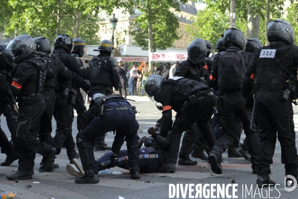 Manifestation contre la violence policière et anti raciste. Protest against police brutality and and Anti racist.