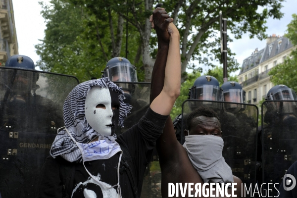 Manifestation contre la violence policière et anti raciste. Protest against police brutality and and Anti racist.