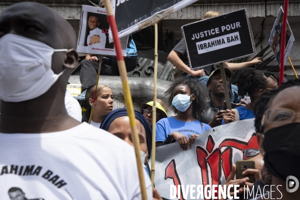 Manifestation pour la justice et contre les violences policières