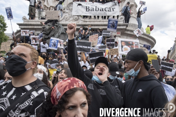 Manifestation pour la justice et contre les violences policières