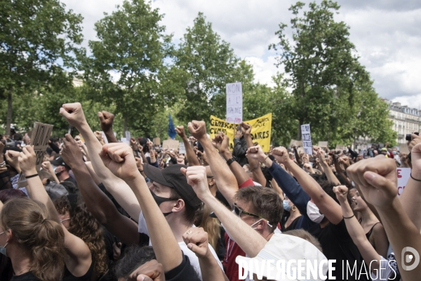 Manifestation pour la justice et contre les violences policières