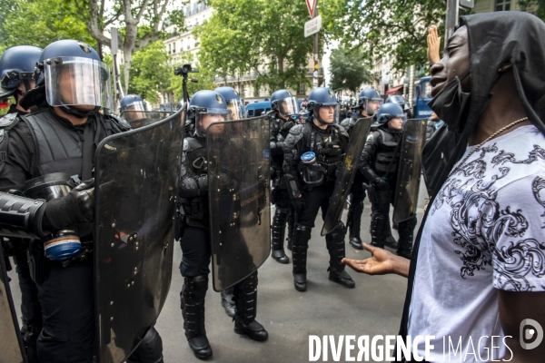 Manifestion contre les violences policière et justice pour Adama Traoré