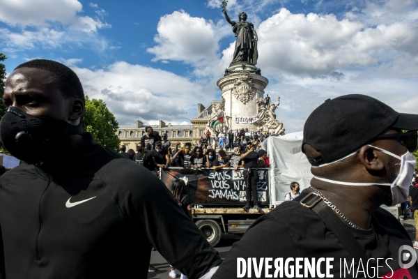 Manifestion contre les violences policière et justice pour Adama Traoré