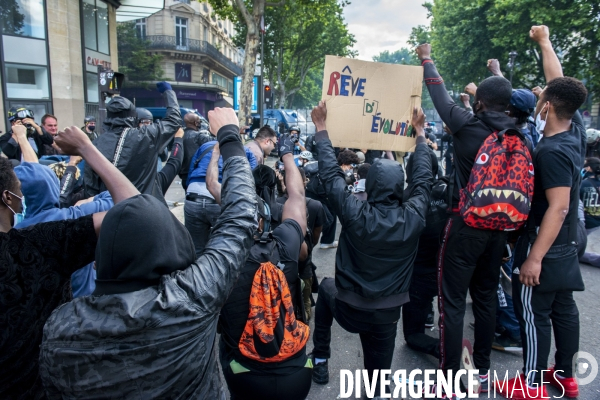 Manifestion contre les violences policière et justice pour Adama Traoré