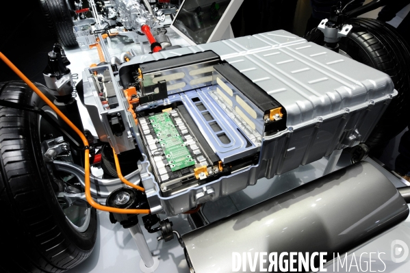 Chassis de voiture electrique  , batteries et moteur electrique