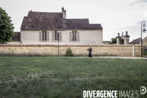 Vezelay - Messe dominicale par temps de Covid-19