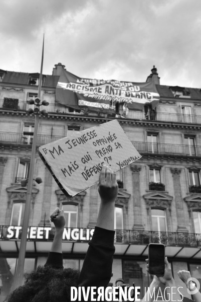 Manifestation pour Adama Traoré, organisé par le comité  Vérité et justice  et Assa Traoré : manifestation contre le racisme et les violences policières. Demonstration for Adama TRAORE, against racism and police violence.