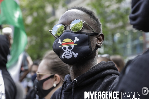 Manifestation contre le racisme et les violences policières à l appel du Comite Adama TRAOR¢